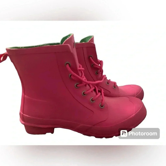 LAUREN Ralph Lauren® Mikenna rain boot. - Picture 1 of 4